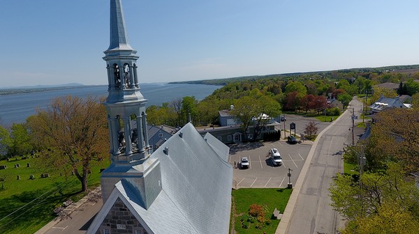 Beaumont-Église-2024-04