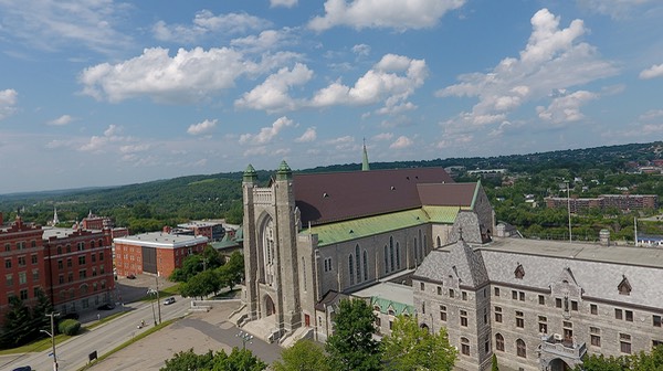 BR-Basilique-Sherbrooke-Juillet-2023-P-04