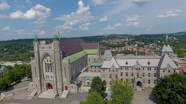 BR-Basilique-Sherbrooke-Juillet-2023-P-05