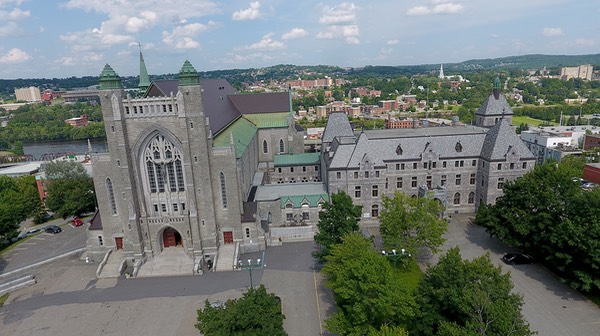 BR-Basilique-Sherbrooke-Juillet-2023-P-06